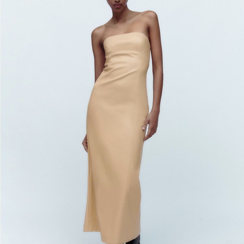 Elegant Tan Strapless Dress